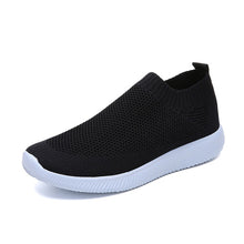 Rimocy plus size breathable air mesh sneakers women 2019 spring summer slip on platform knitting flats soft walking shoes woman